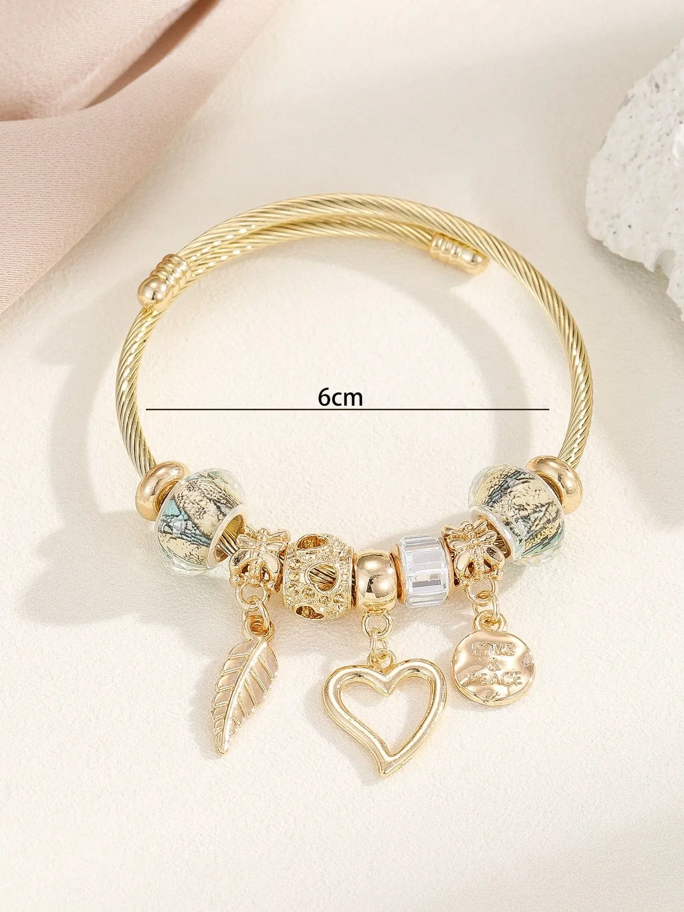 1pc Fashionable Feather & Heart Decor Bangle For Women For Daily Decoration