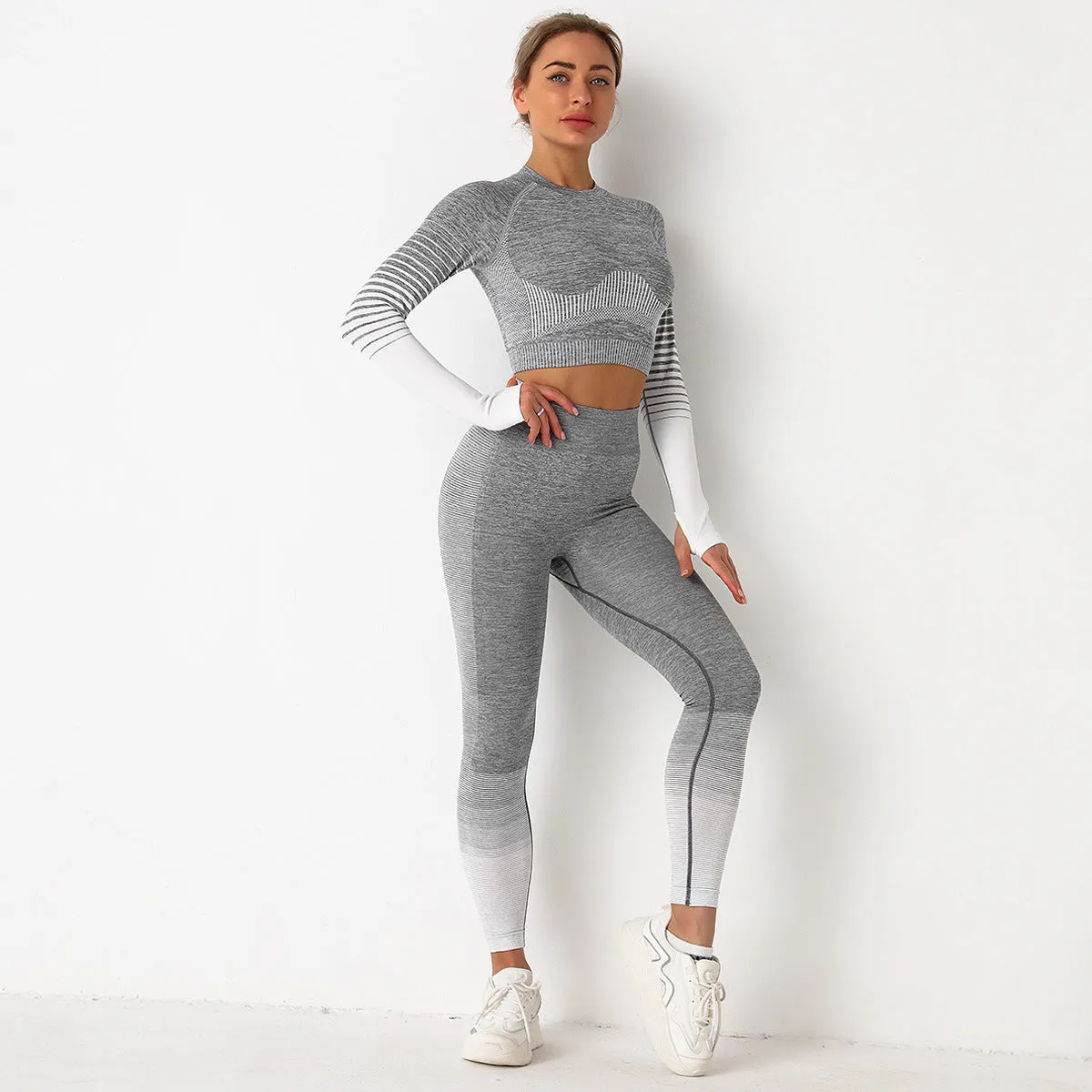 European and American Seamless Yoga Suit Women's Knitted Hip Lifting High Elasticity Workout Pants Exercise Yoga Clothes