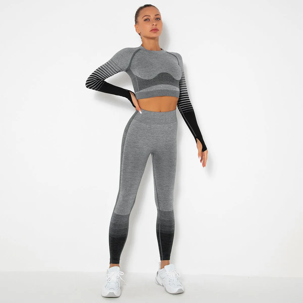 European and American Seamless Yoga Suit Women's Knitted Hip Lifting High Elasticity Workout Pants Exercise Yoga Clothes