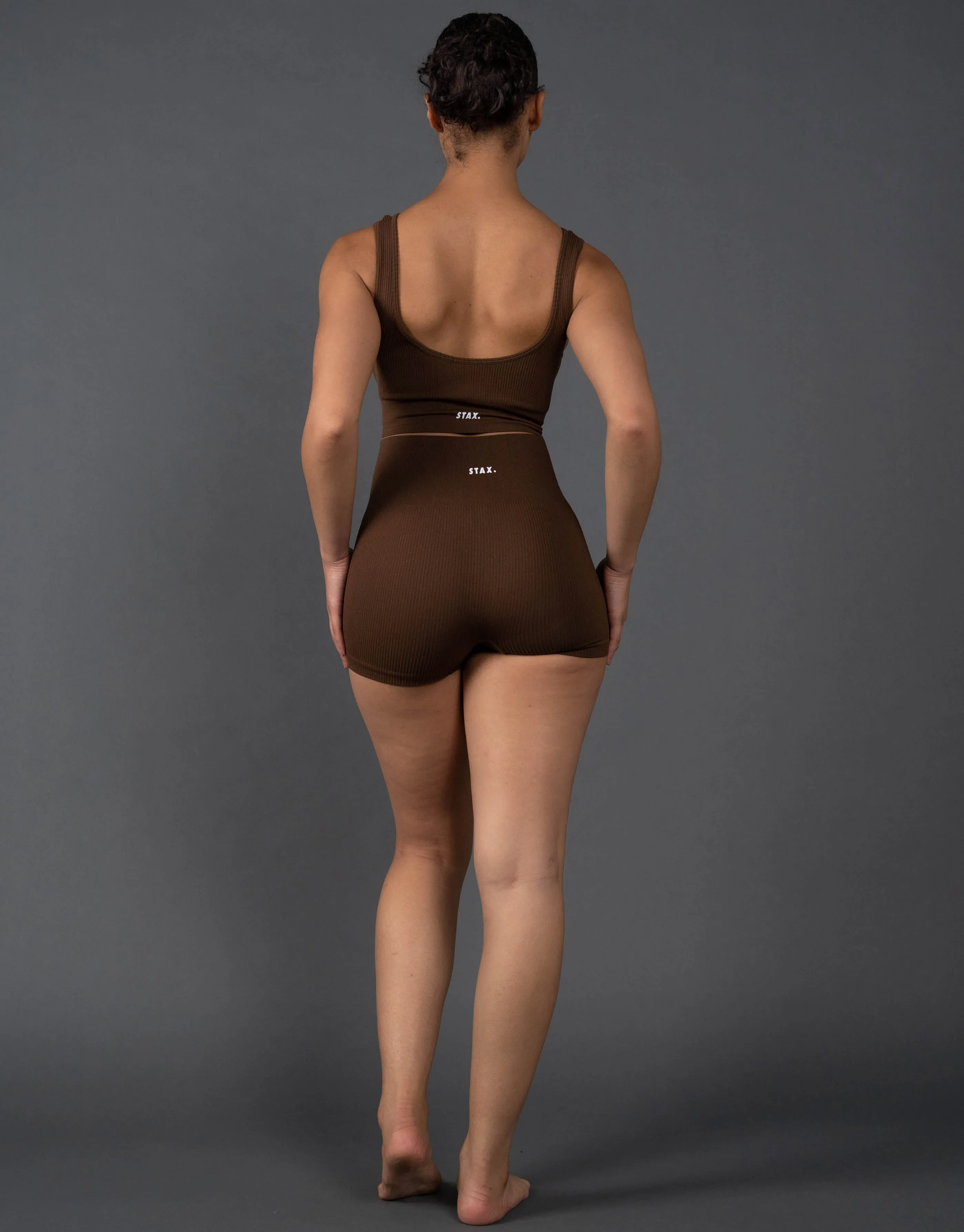 Premium Seamless Low Back Crop Lounge V5.1 - Bark